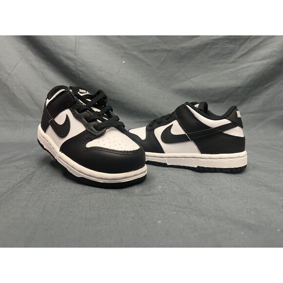 Nike Toddlers Dunk Low (TD) Sneakers Lace Up White Black Size 7 NEW IN BOX! - Picture 1 of 10
